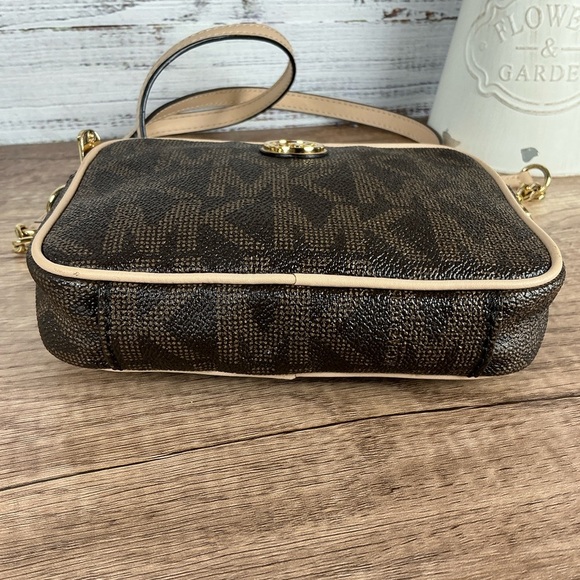 Michael Kors Fulton Bag Signature Brown Tan Gold Crossbody Small Purse - Picture 6 of 9